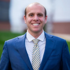 image of agent Gary Martin