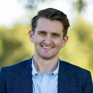 image of agent Miller Gross