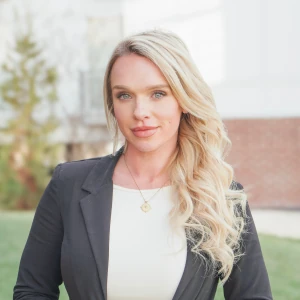 image of agent Becca Mick