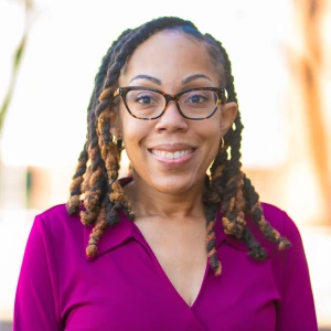 image of agent Shemia  Ferguson